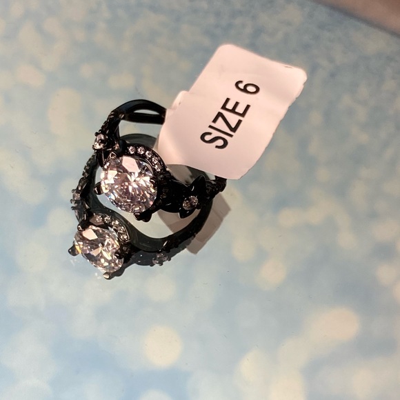 Ring - Picture 10 of 10